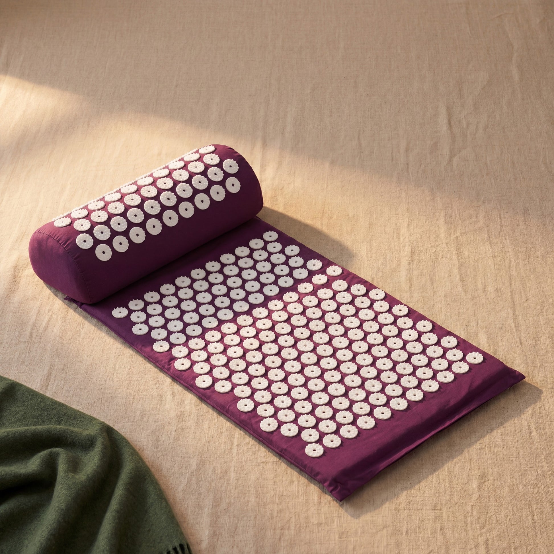 Quillaby acupressure mat & pillow in Heather Purple — the evening ritual