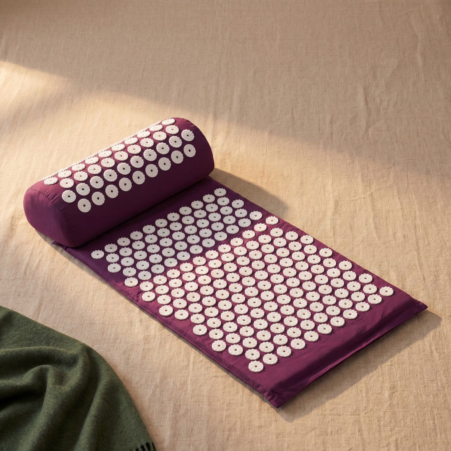 Quillaby Acupressure Mat — Purple colour, with the matching pillow