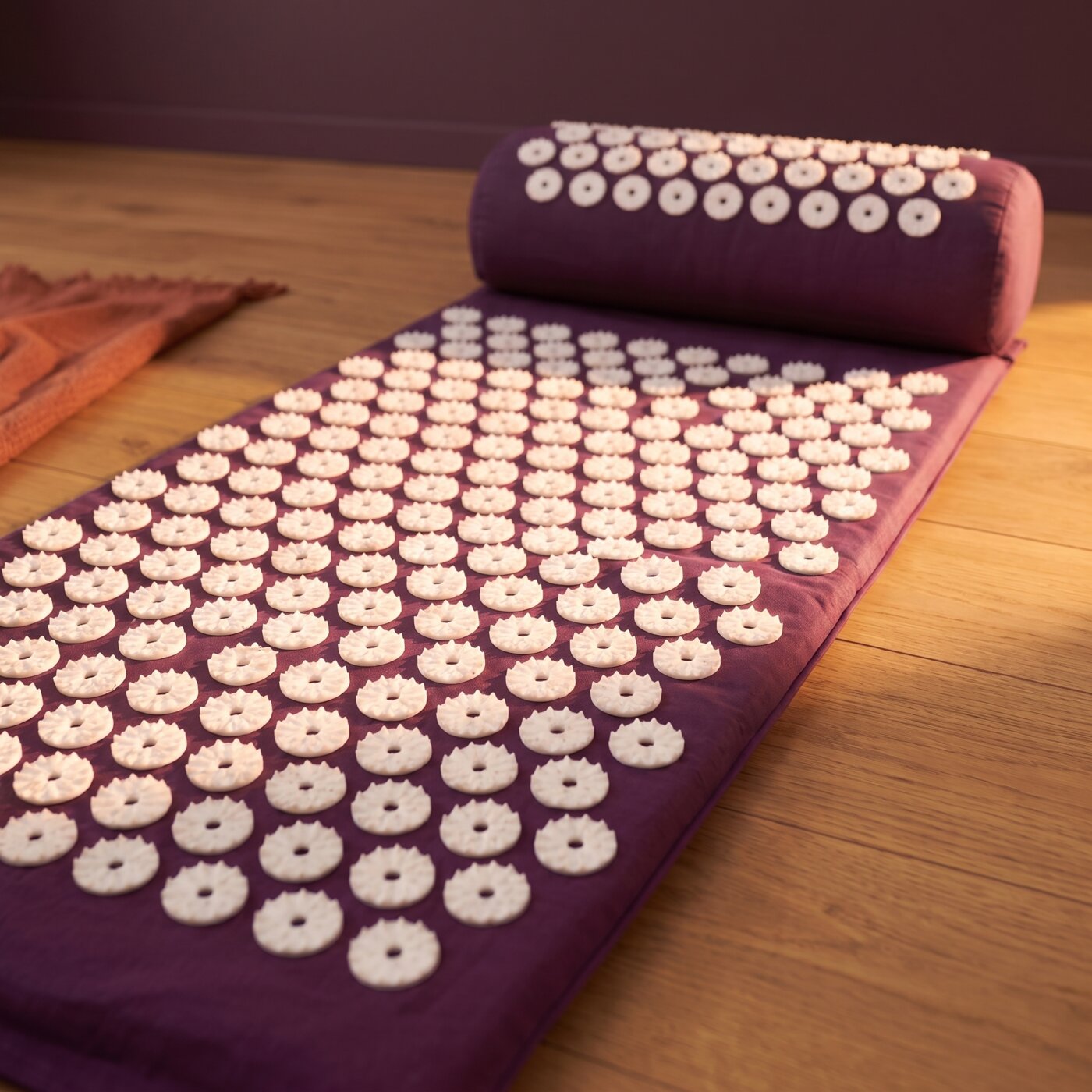 The Quillaby Off Switch mat and pillow in golden hour light